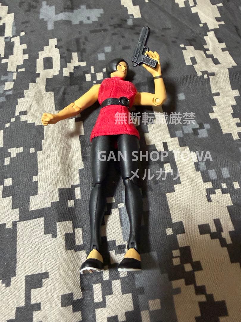 エイダ・ウォン　イビー　 バイオハザードフィギュア　 RE2 TOY BIZ