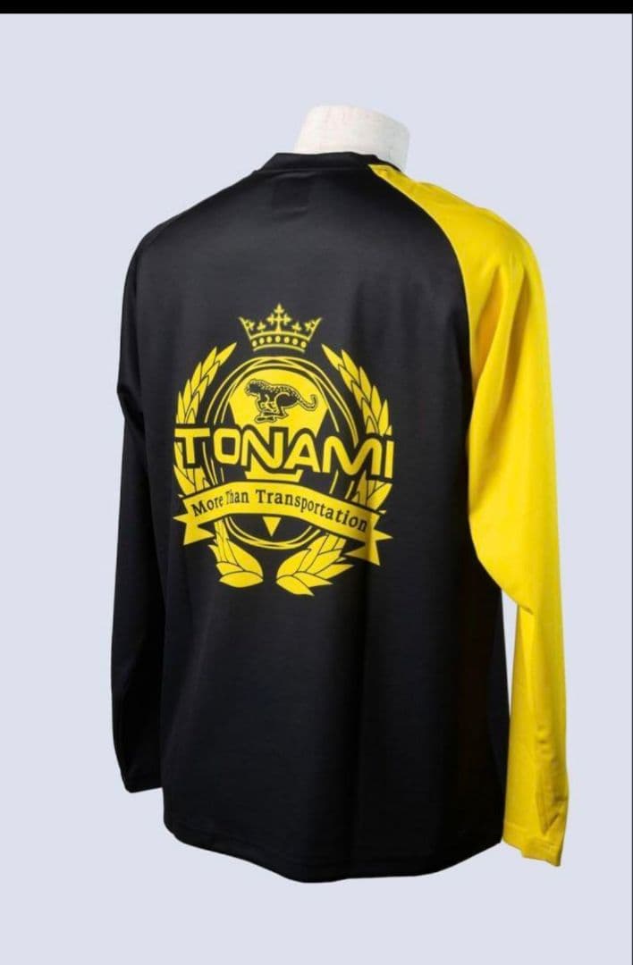 トナミ運輸　ロングTシャツ　バドミントン　yonex