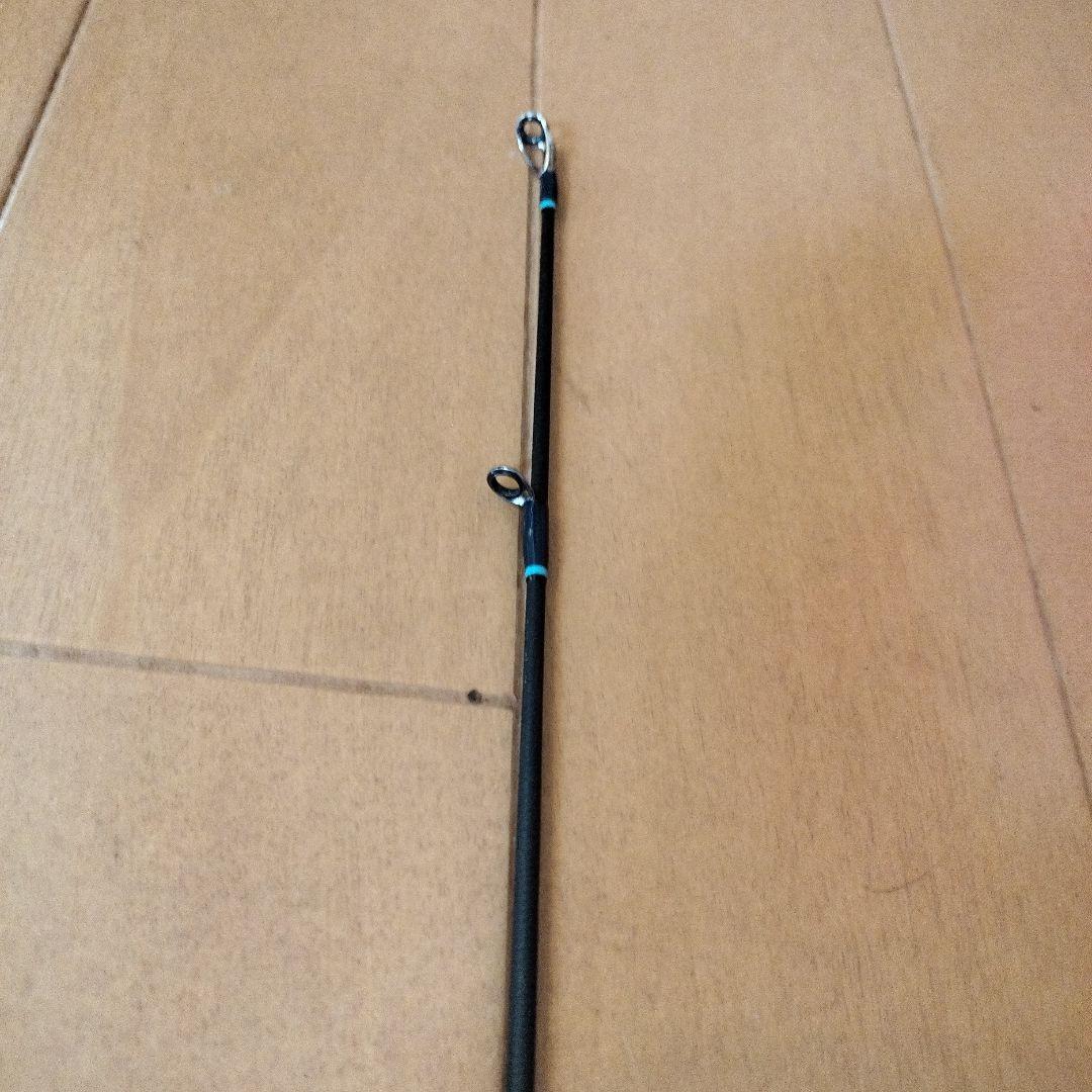 LW-C70XHRX4s バスロッド コルクグリップ　レイス　イレスト