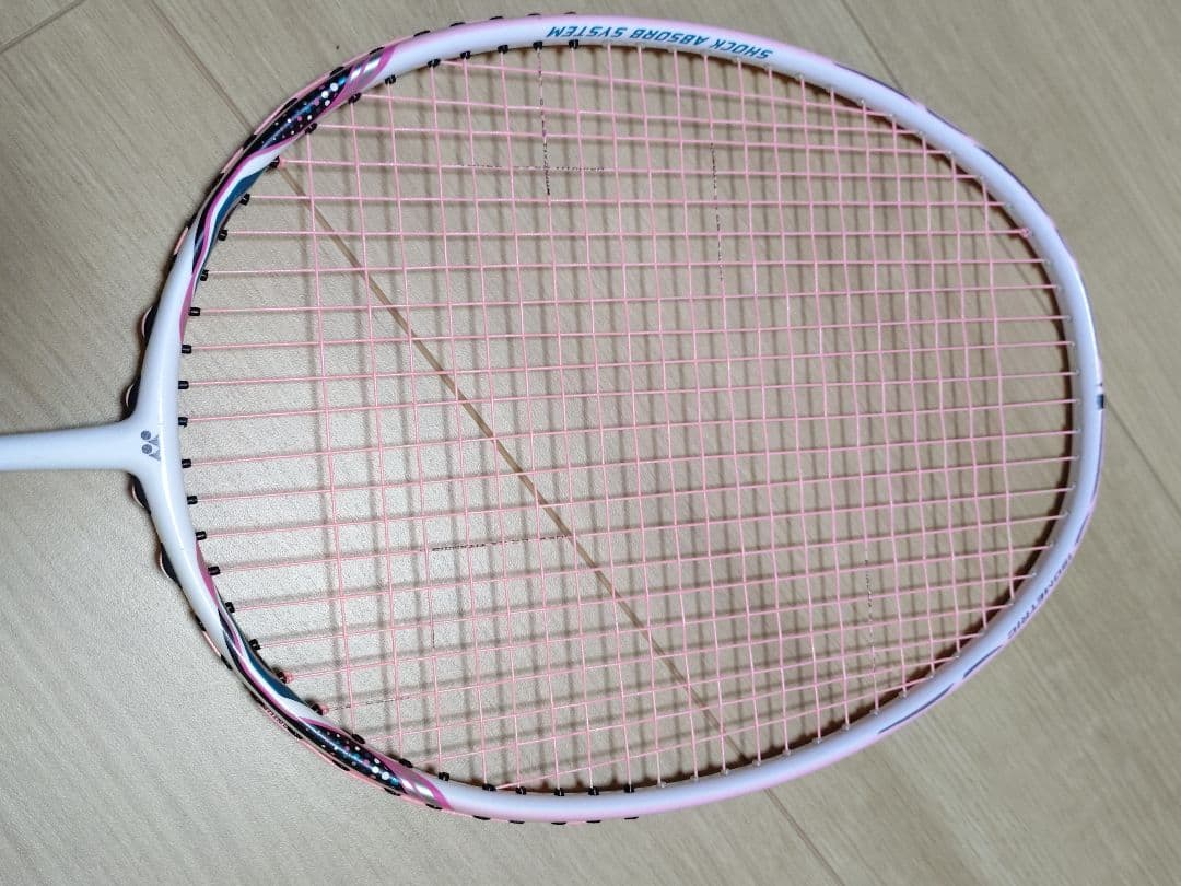 バドミントン ラケット YONEX
