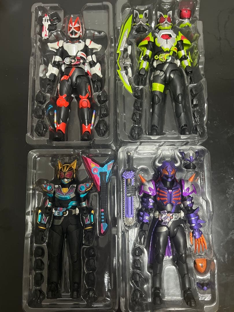 S.H.Figuarts 仮面ライダーギーツ セット 10体まとめ売り
