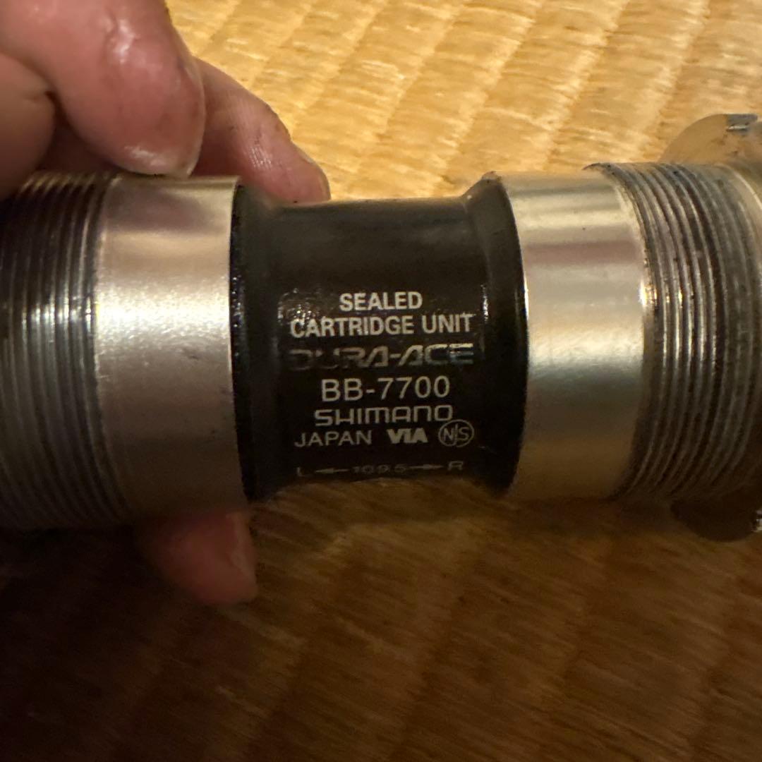 パーツ SHIMANO DURA-ACE BB-7700