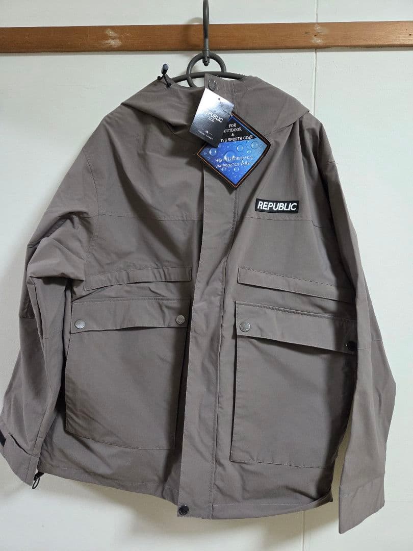 REPUBLIC スノーボードウエア上下セット