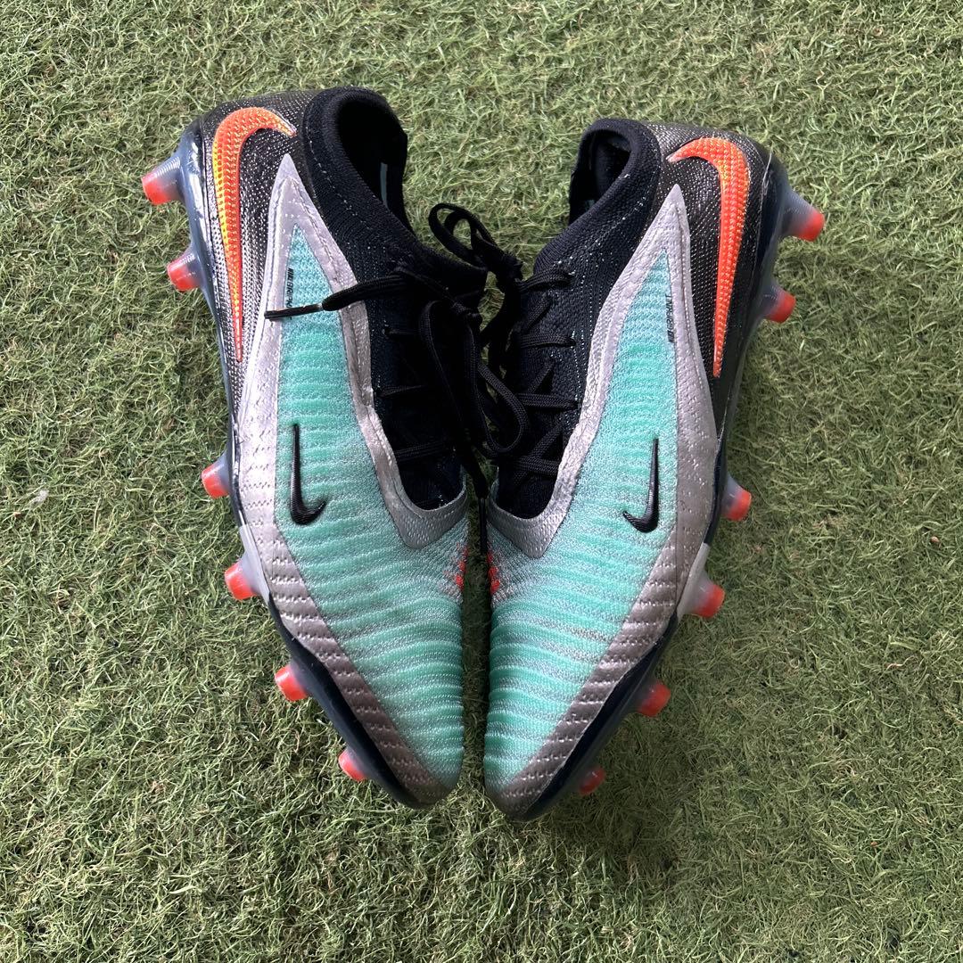 NIKE ナイキ　サッカースパイク　ファントム6エリートag 25センチ