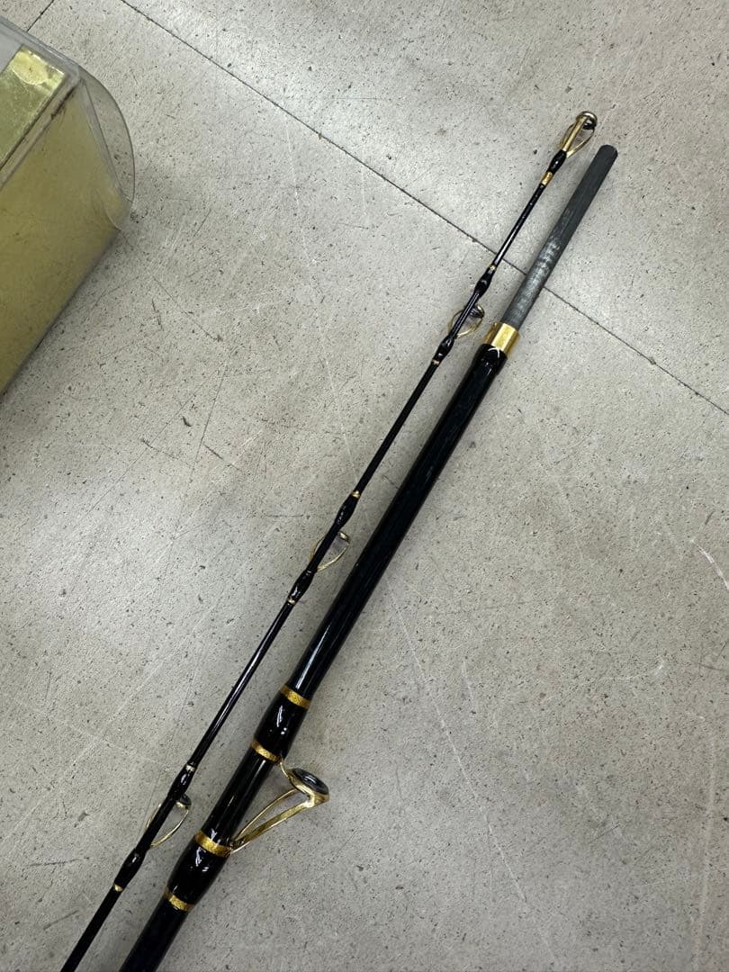 シマノSHIMANO 磯竿 海攻　真鯛　マダイ60-100 2ピース ブラック