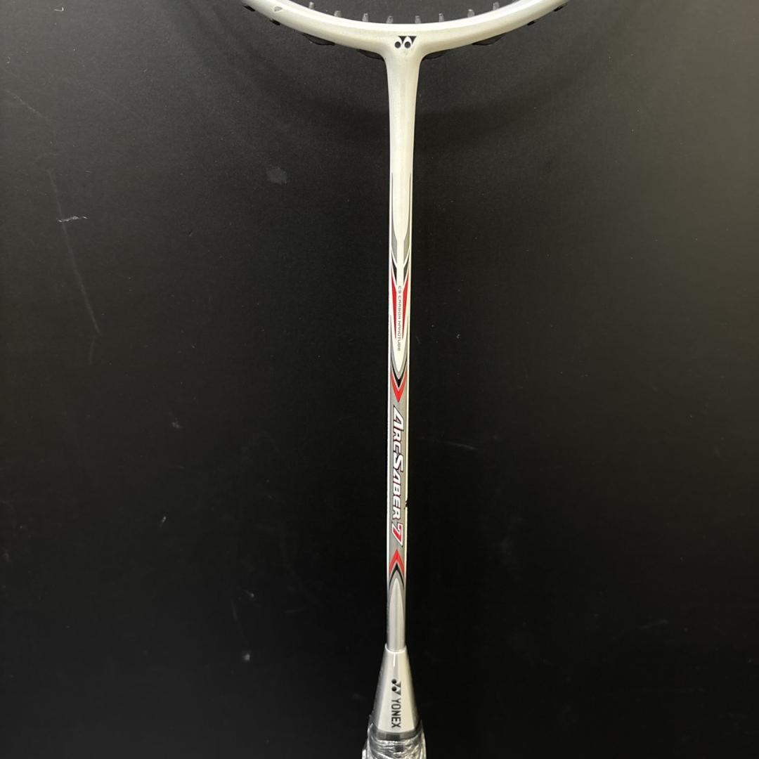 YONEX　ヨネックス　ARCSABER　7　バトミントンラケット　ガット無し