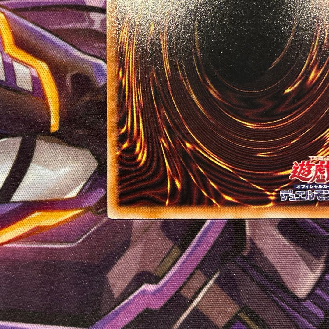 遊戯王　王のしもべ-ブラック・マジシャン　オーバーフレーム　プリズマ　日版