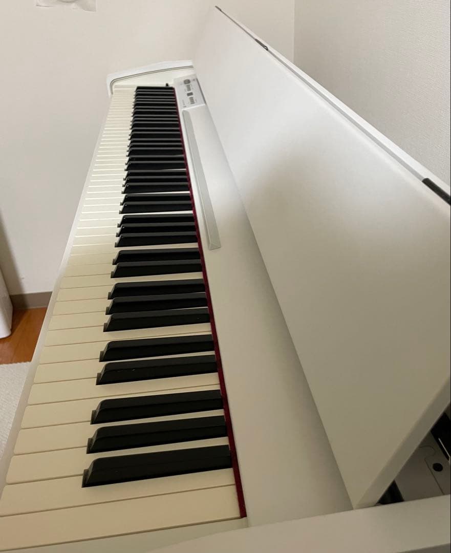 Roland F-120-WH ホワイト電子ピアノ　ローランド本体　白