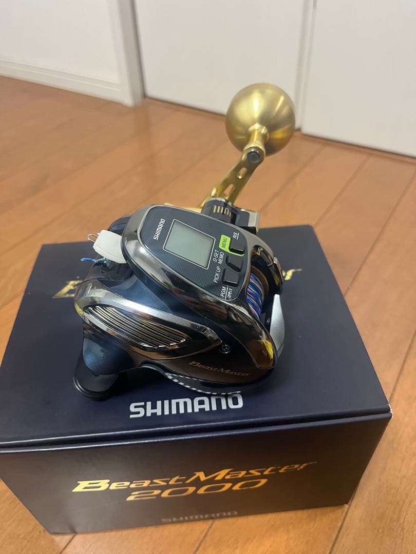 SHIMANO BeastMaster 2000 電動リール