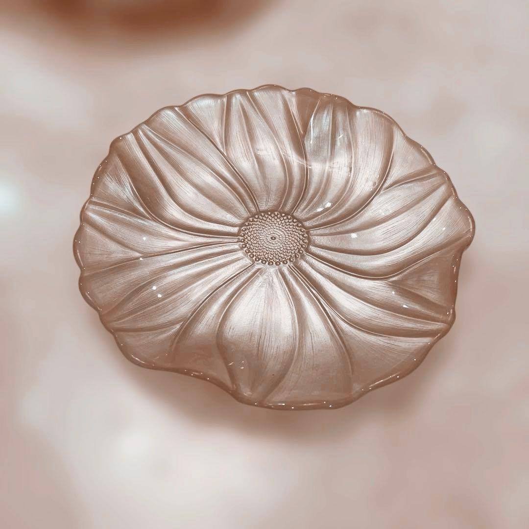 皿　フラワーデザイン　Mサイズ