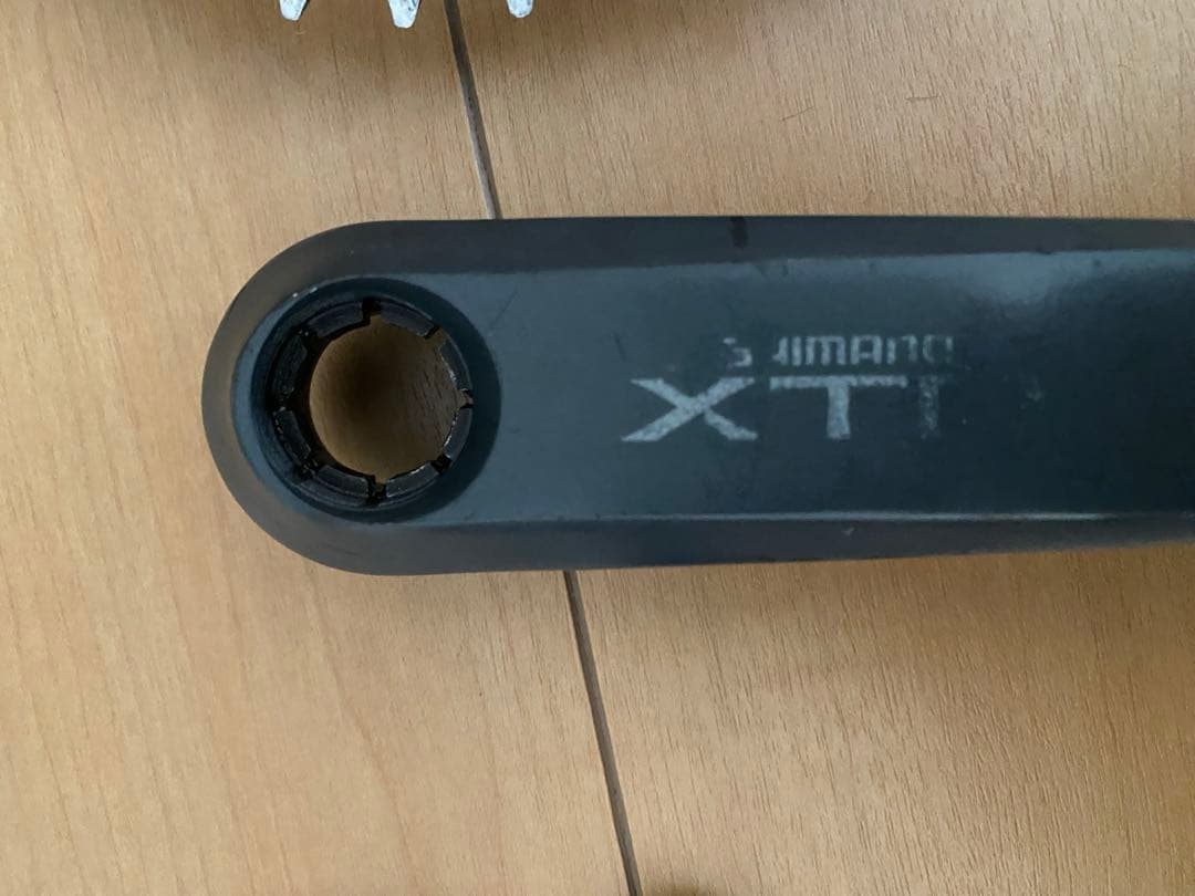 Shimano クランクセット　XTR オクタリンク 規格