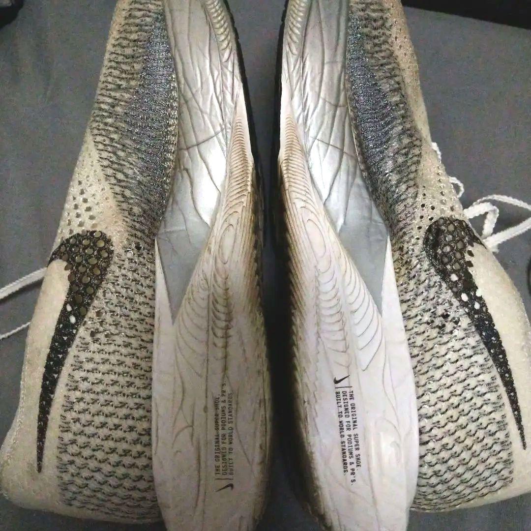 ナイキ　VaporFly 3 27センチ