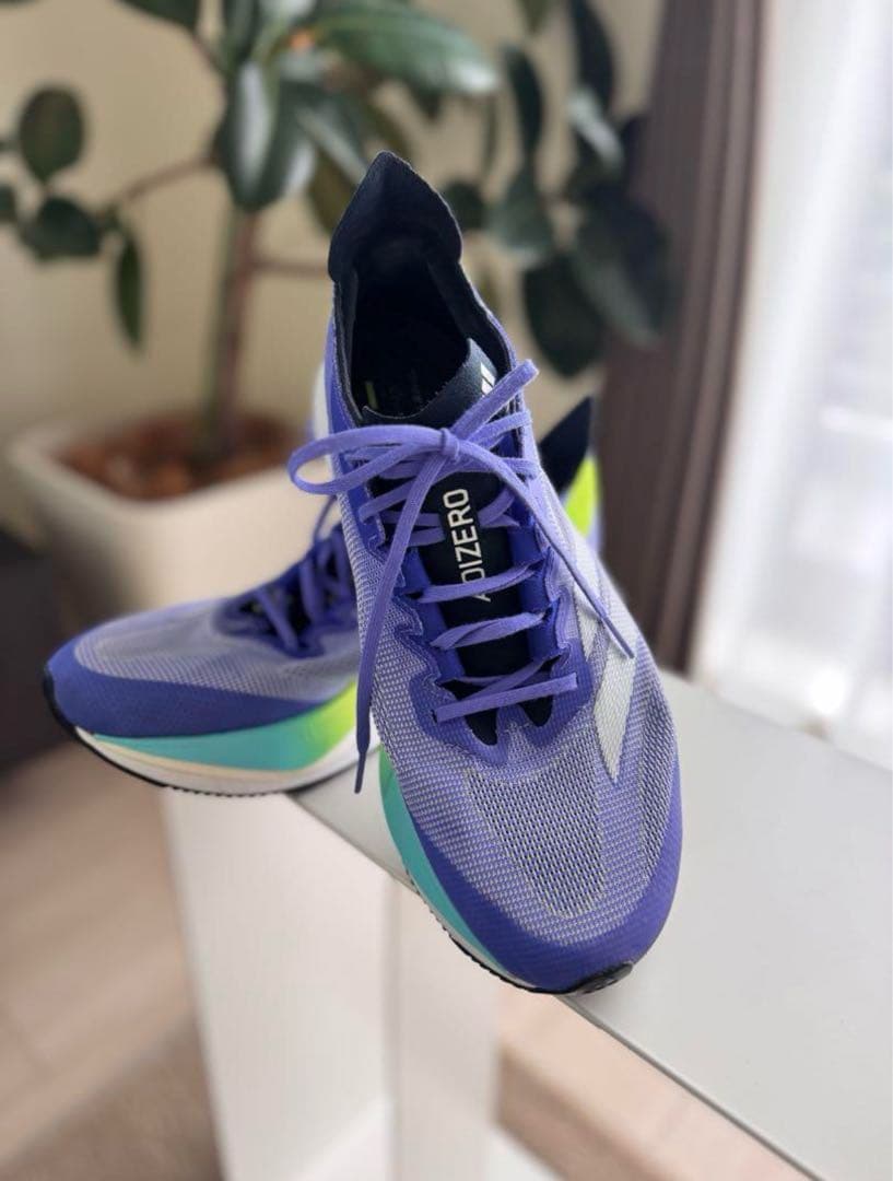 美品 adidas ADIZERO BOSTON 12 アディゼロ ボストン12