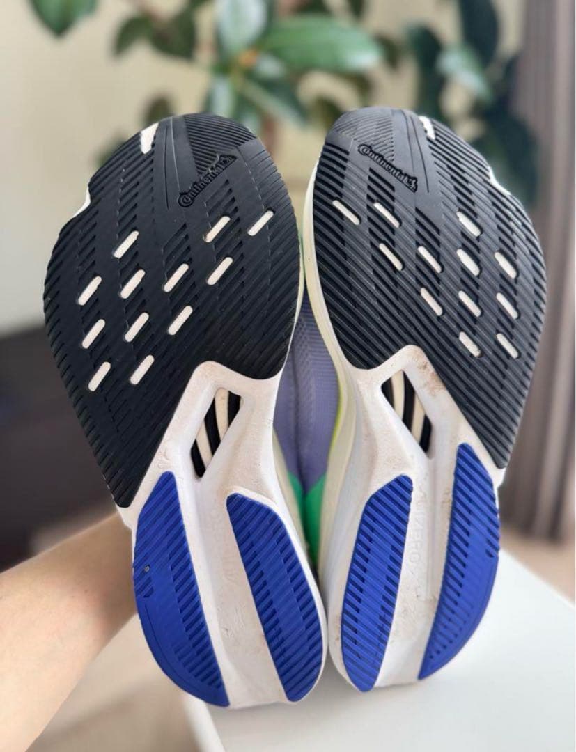 美品 adidas ADIZERO BOSTON 12 アディゼロ ボストン12