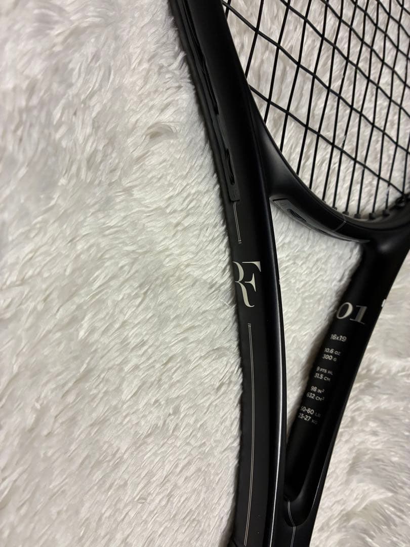 Wilson RF01 テニスラケット