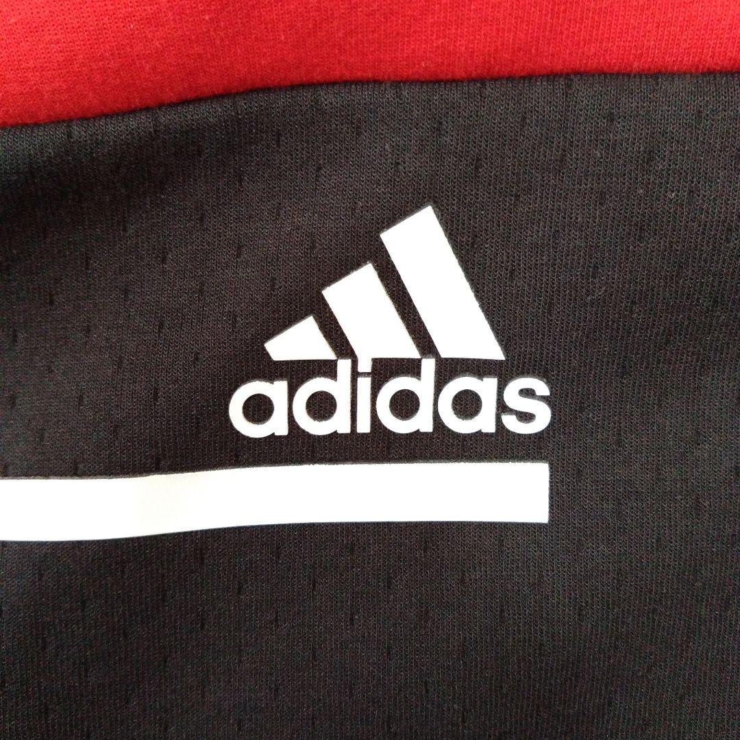 極美品 バイエルンミュンヘン adidas フード付きジャケット