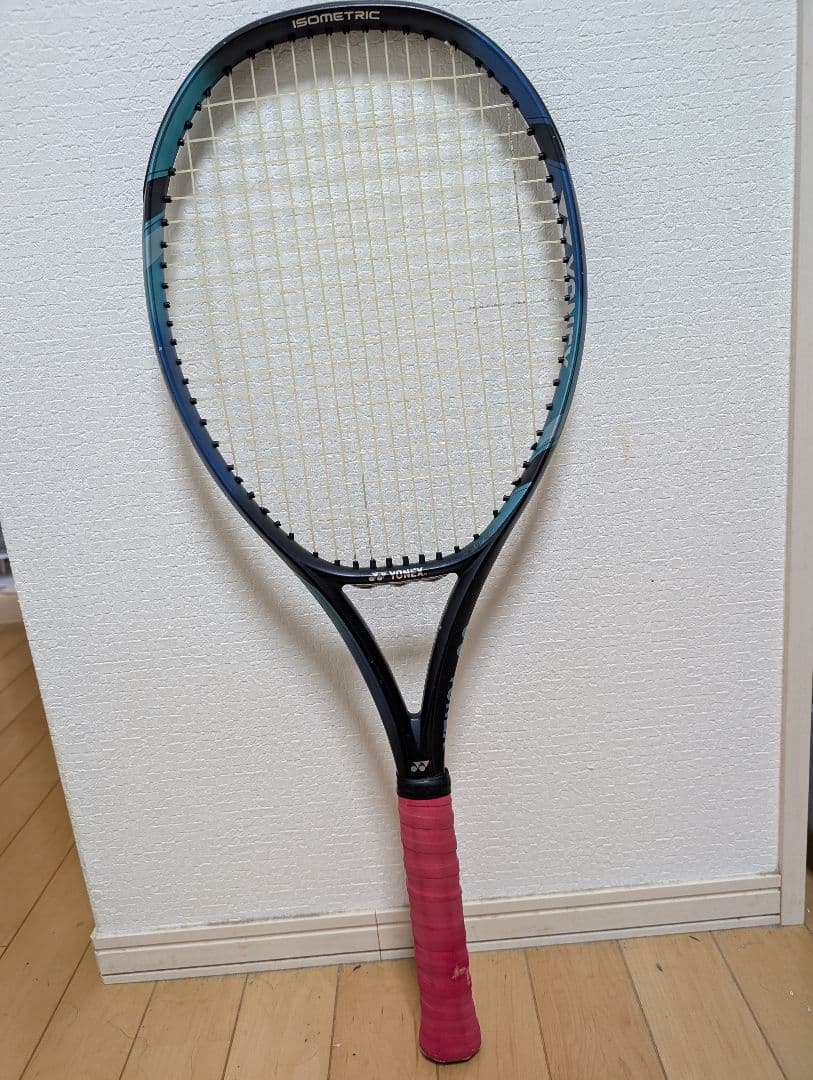 ヨネックス YONEX「EZONE100（イーゾーン）2022年モデル 中古
