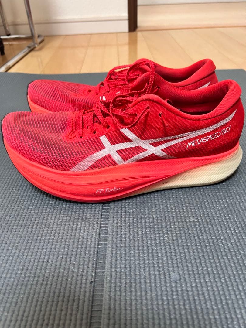 アシックス メタスピードスカイプラス 26.5cm