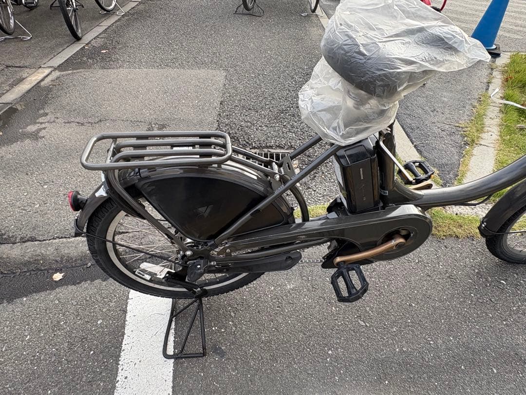 中古20㌅ブリヂストン電動アシスト自転車　8.7Ah 大阪