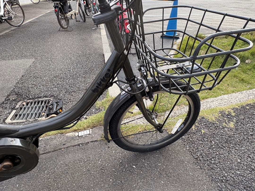 中古20㌅ブリヂストン電動アシスト自転車　8.7Ah 大阪