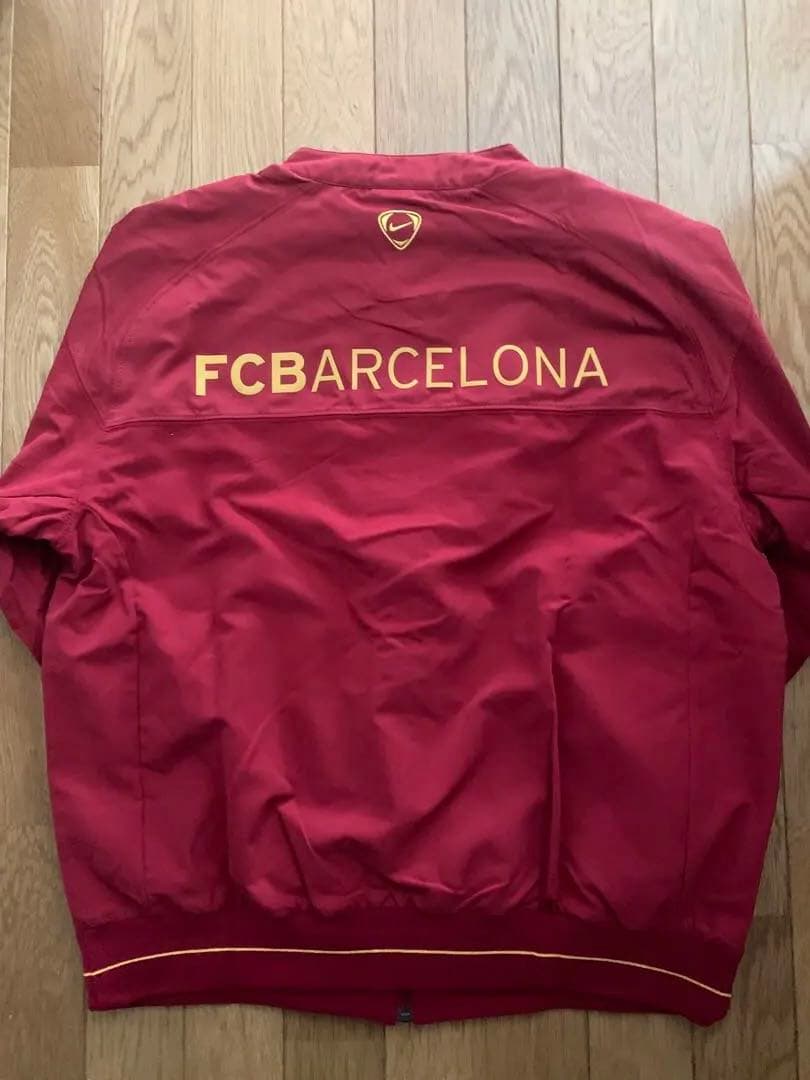 【希少】新品　NIKEナイキ　FCバルセロナ　メンズブルゾン　Mサイズ
