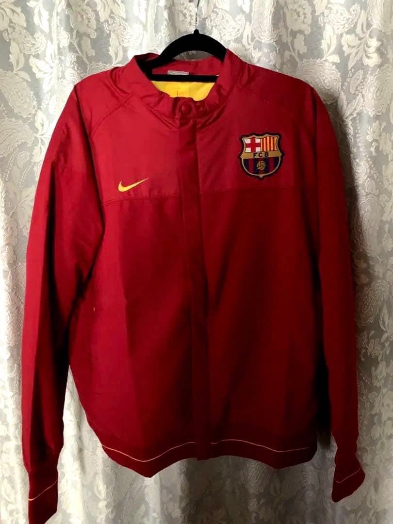 【希少】新品　NIKEナイキ　FCバルセロナ　メンズブルゾン　Mサイズ