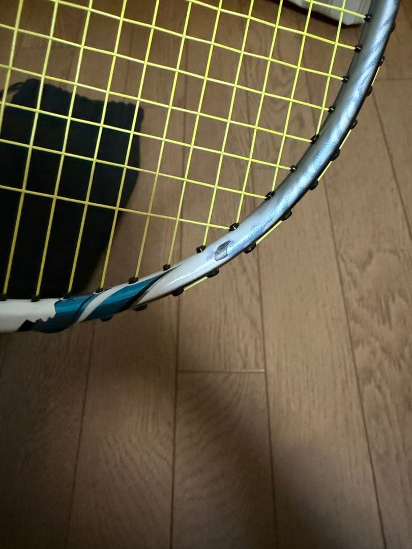 YONEX VOLTRIC 60 バドミントンラケット