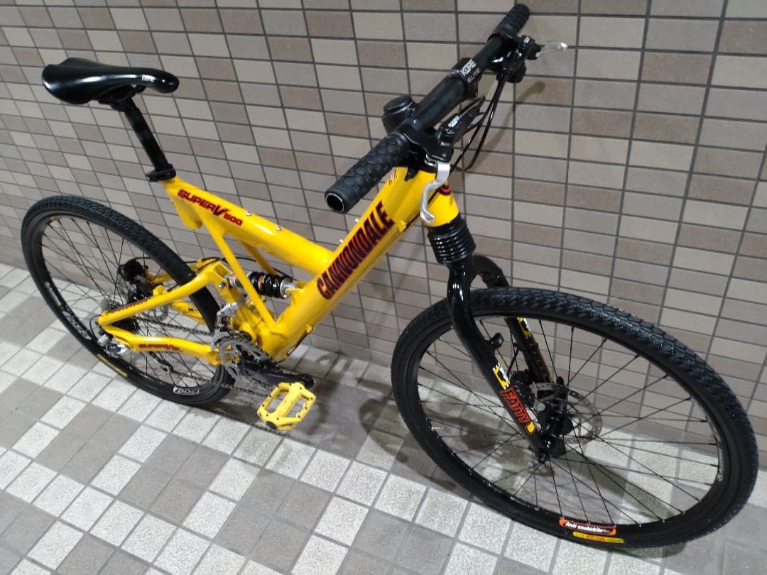 ☆前後ディスク❗Cannondale キャノンデールSuperV500❗