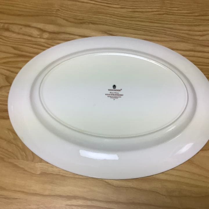 ウェッジウッド ワイルドストロベリー プレート　オーバル(盛皿)