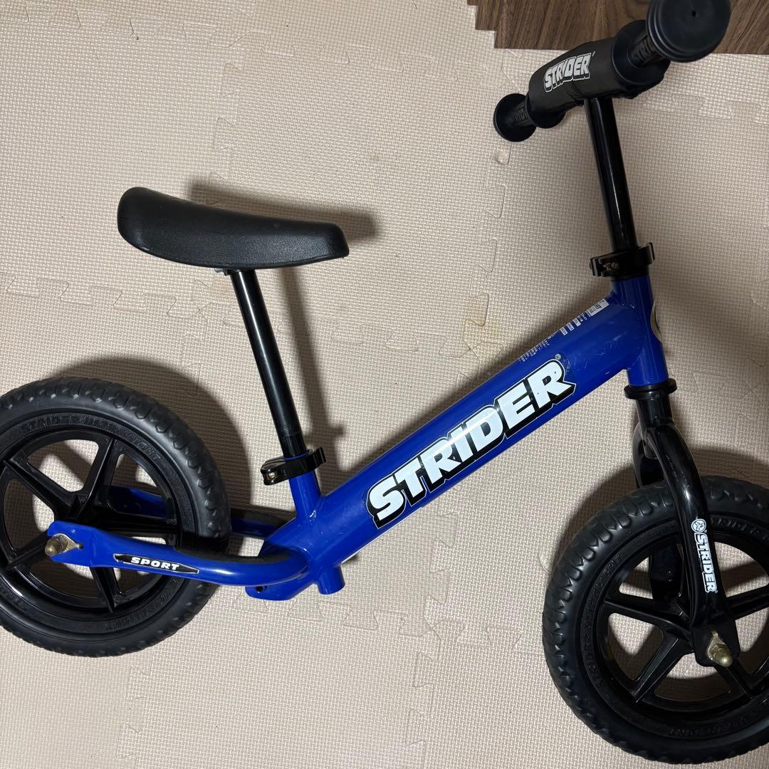 STRIDER バランスバイク 青 12インチ　スポーツ