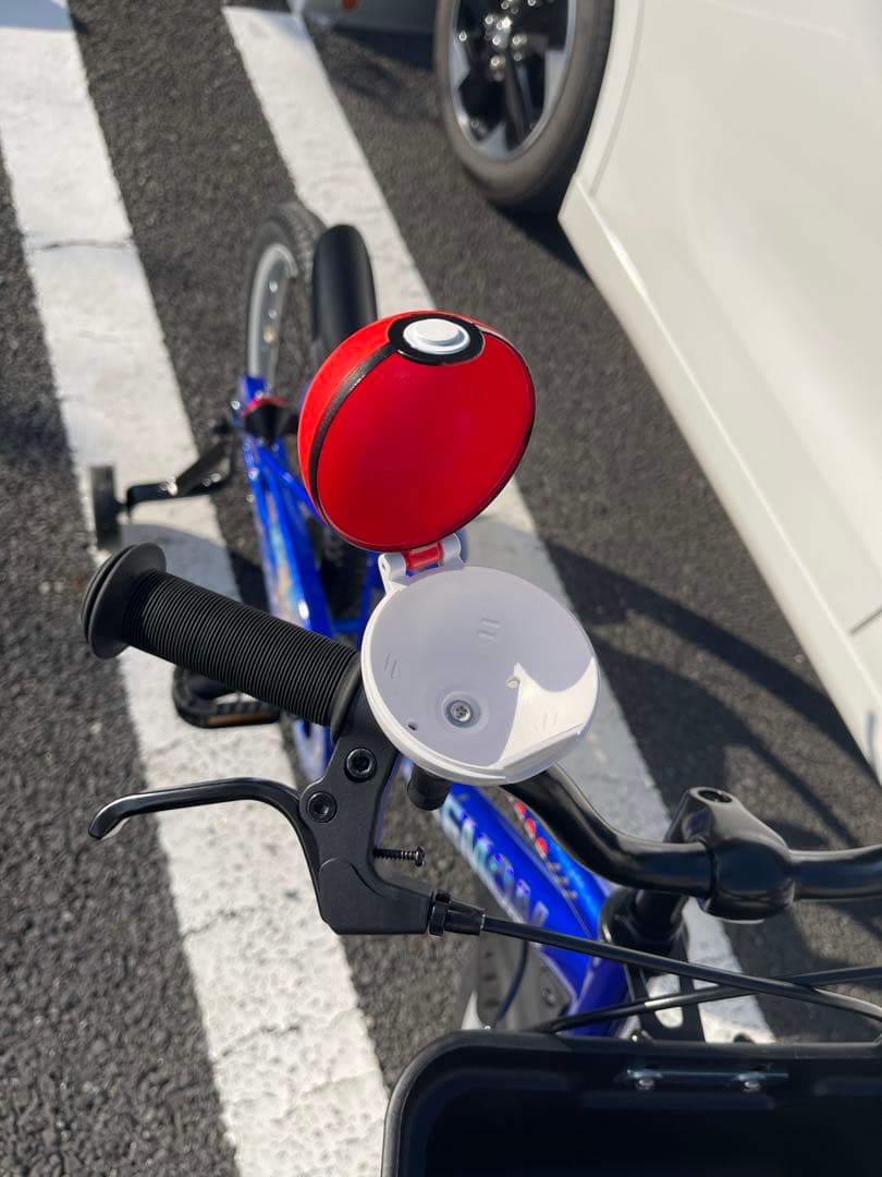 【使用2回！！超美品】室内保管　アイデス　ポケモン自転車18インチ　ブルー