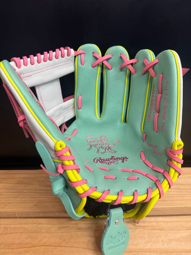 超限定品！ローリングス 軟式用グローブ 内野手用 定価26,400円税込