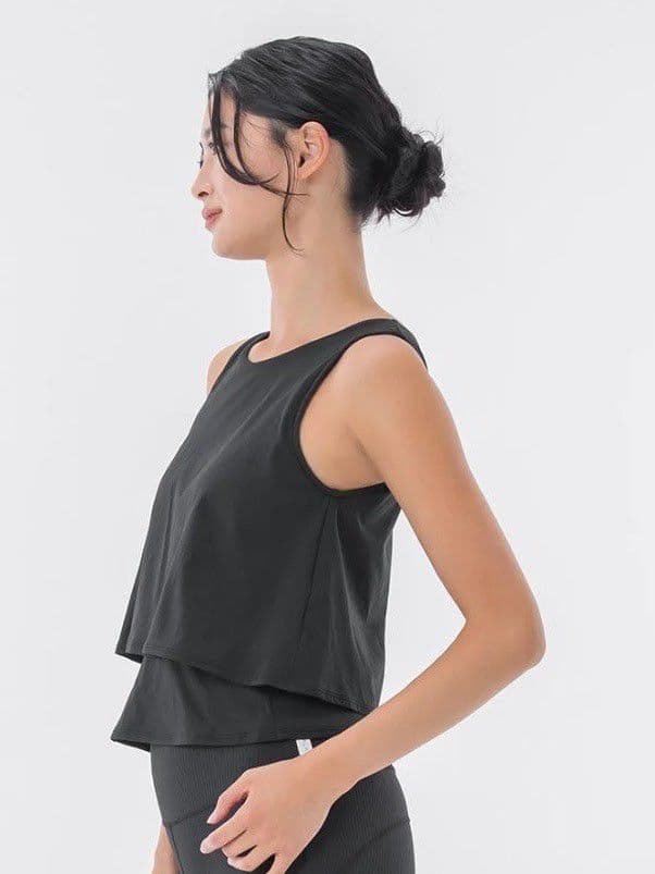 【新品】SUKALA カップ付きフレアタンクトップ ブラック L