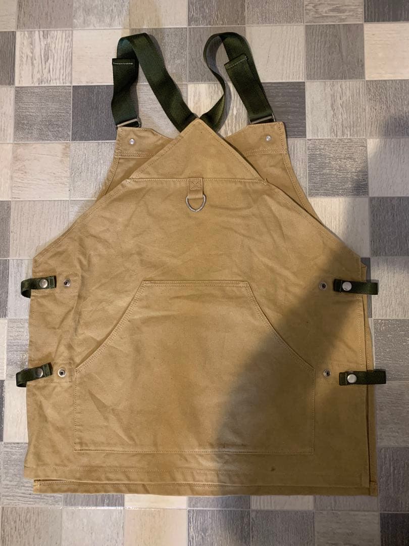 ONE SIZE LIBERAIDERS ワークエプロン コヨーテ
