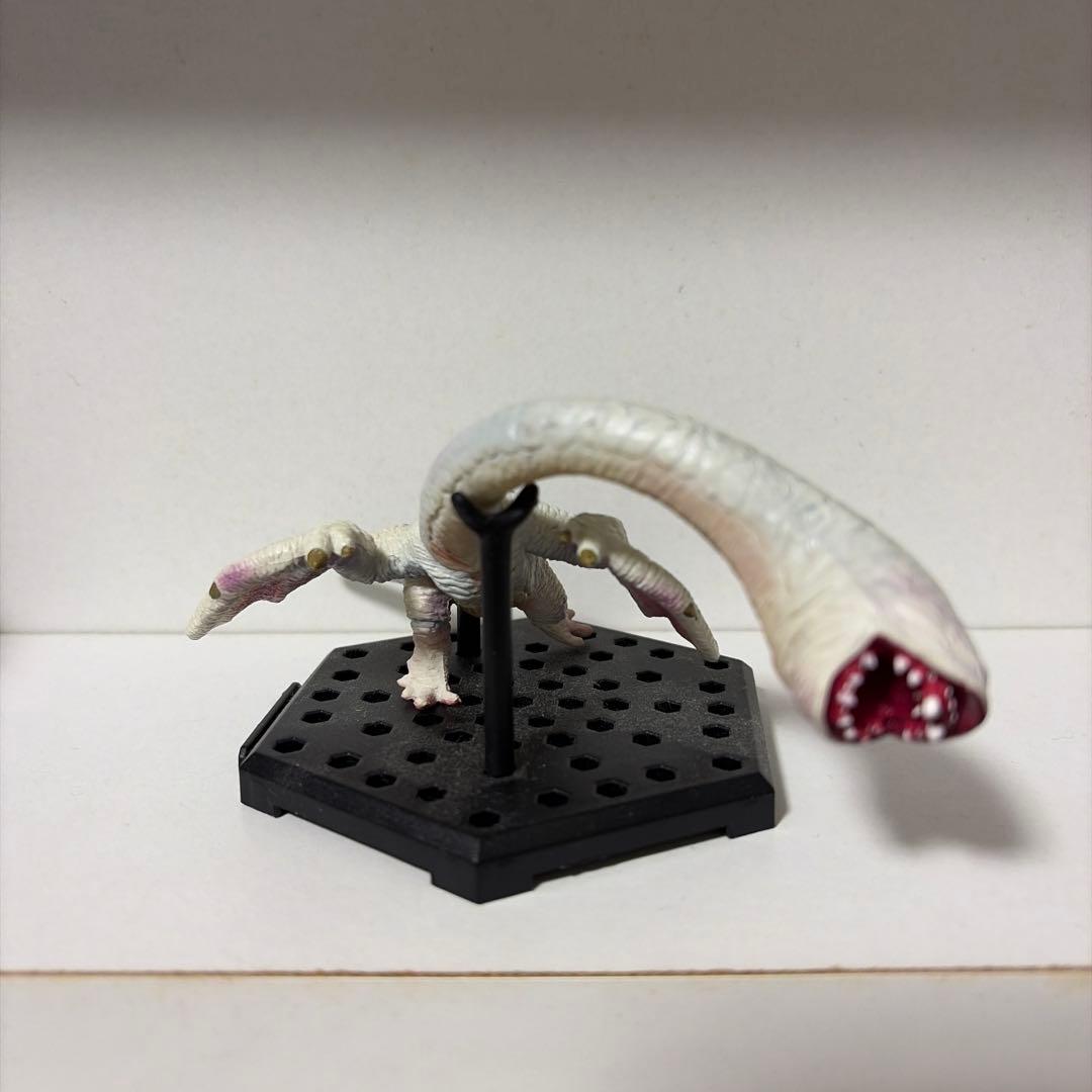 モンスターハンタースタンドモデル　５体セット