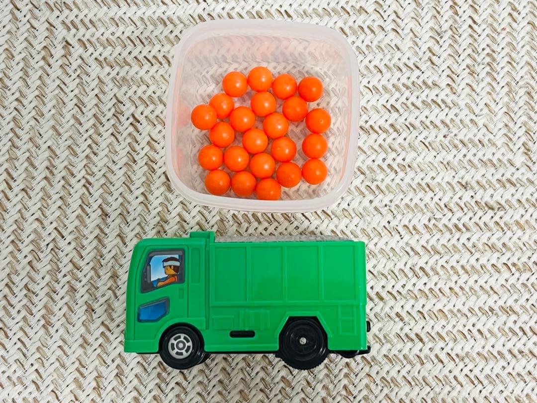 【美品】トミカタウンセット+ スシロー+ミスド+工事現場+トミカ9台まとめ売り