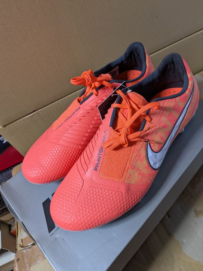 NIKE ナイキ ファントム ヴェノム エリート HG