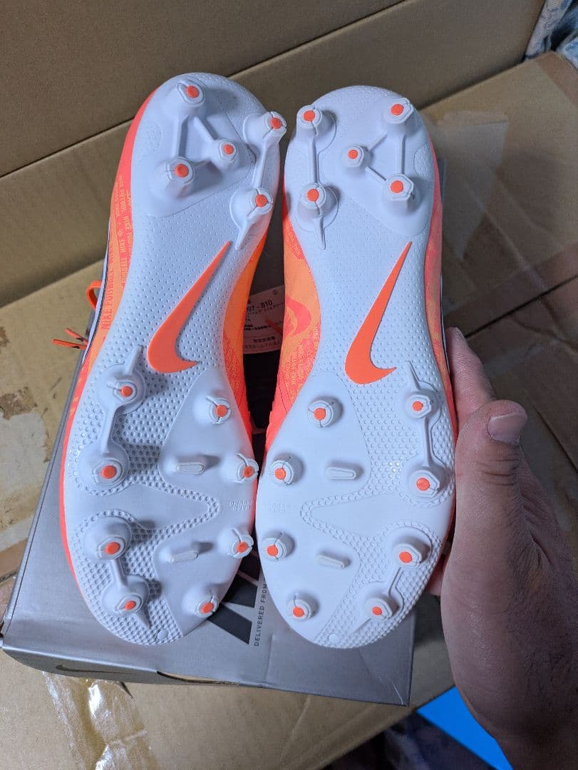 NIKE ナイキ ファントム ヴェノム エリート HG