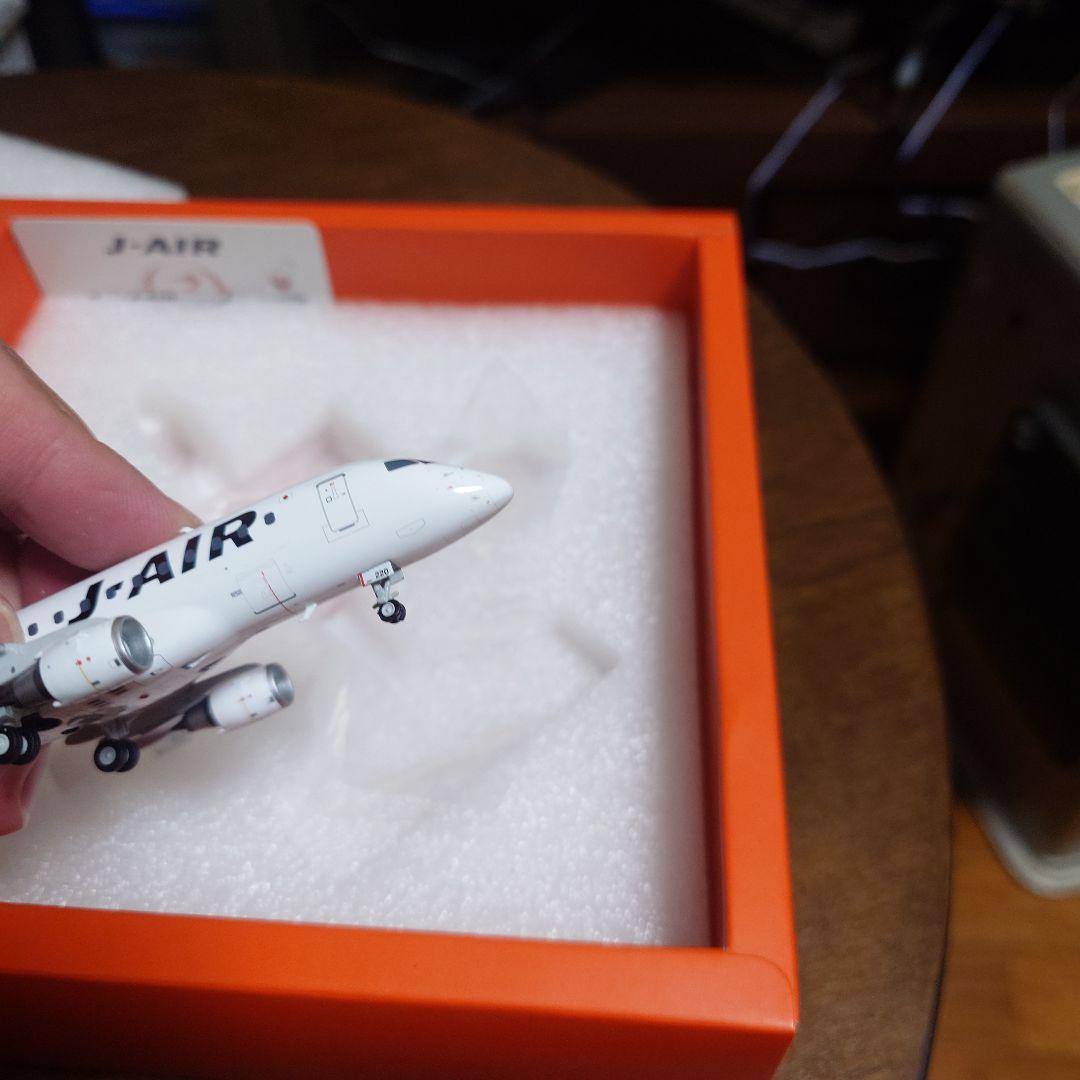 航空機・ヘリコプター 1/200 Jcwings J-AIR EMBRAER 170 JA220J