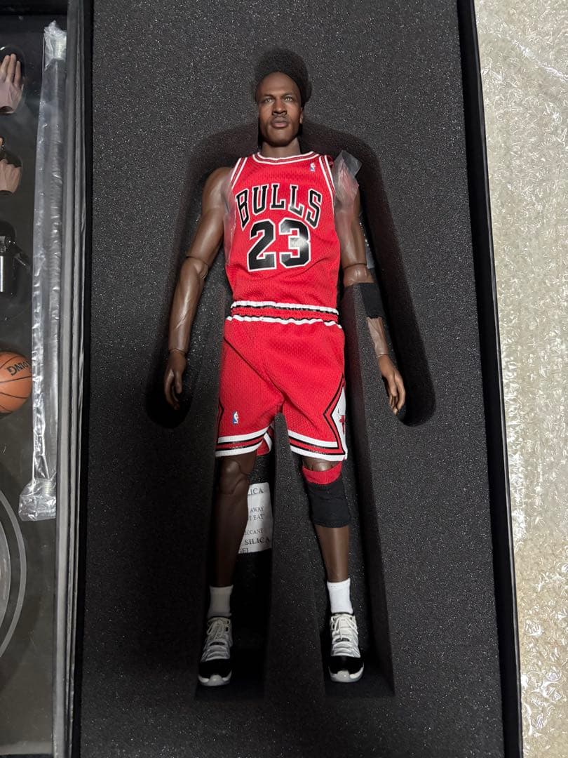 エンターベイ ENTERBAY NBA フィギュア マイケル ジョーダン