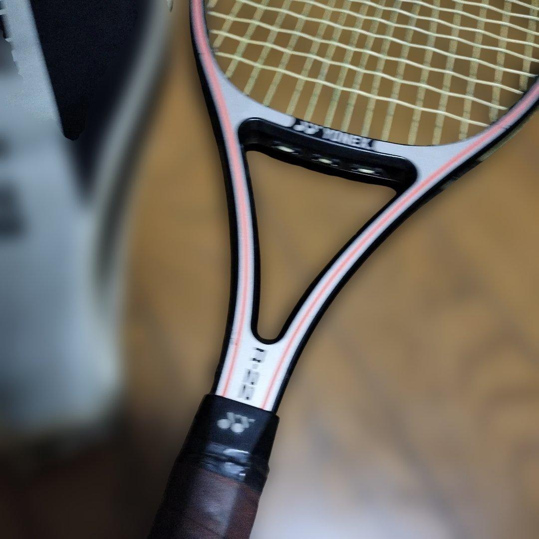 YONEX R-22 & ROSSIGNOL Pro 200 ラケット2本セット