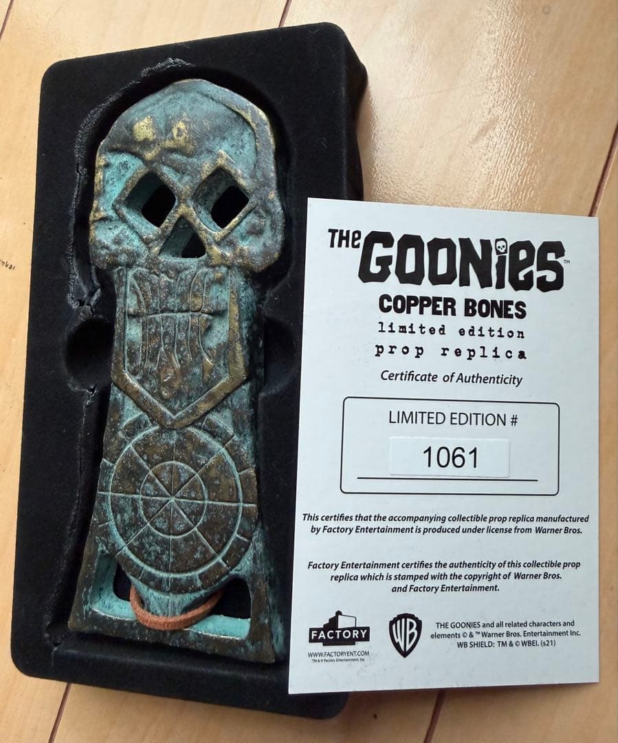 グーニーズ/ チェスター・コパーポットのカギ プロップレプリカ希少コレクション品