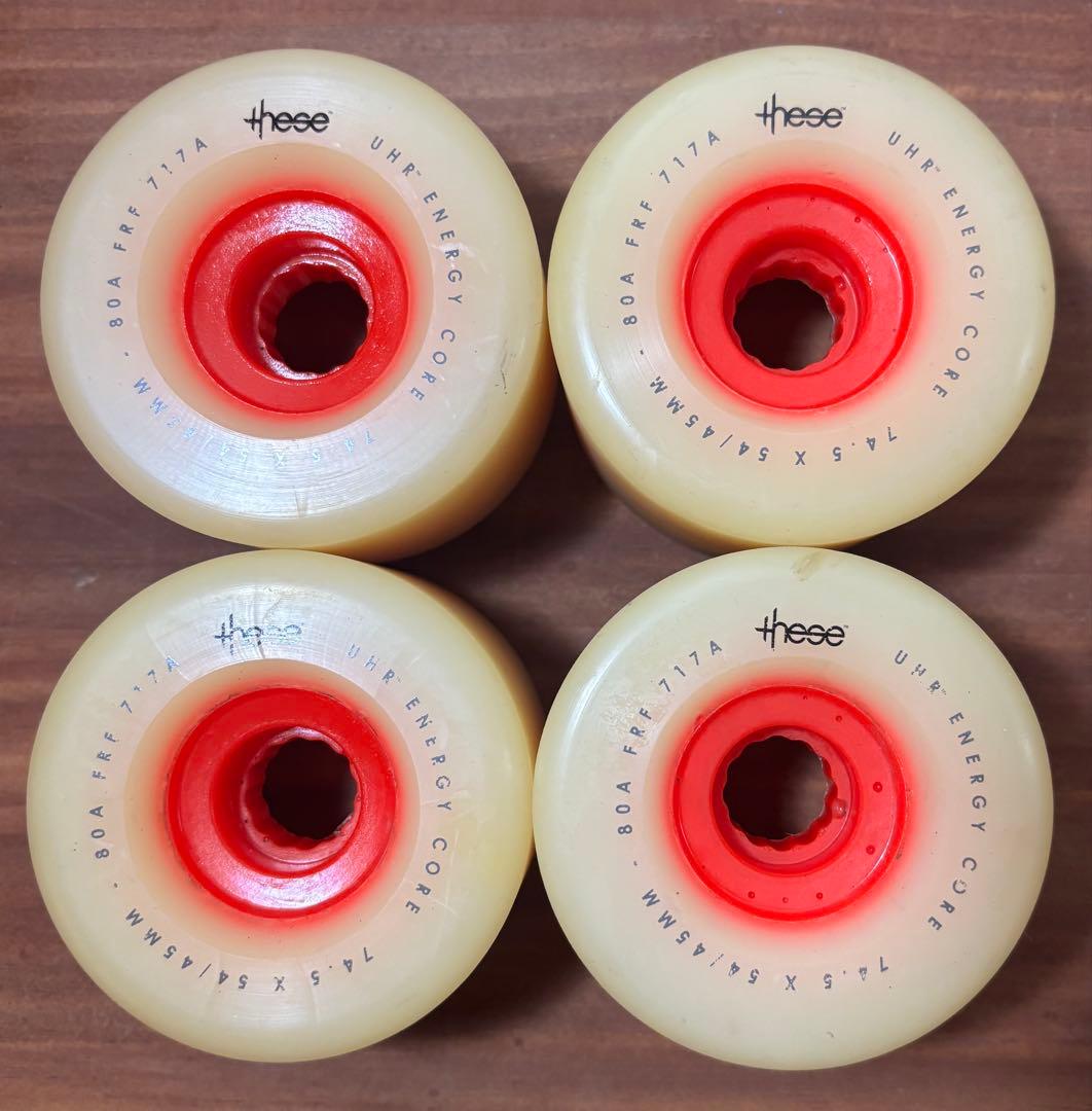 These FRF-717A 74.5mm 80A ウィール スケートボード