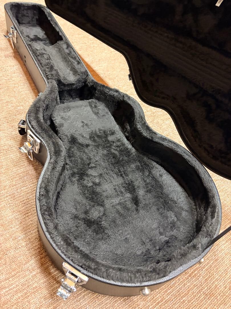 Epiphone LesPaulカスタム ホワイト ハードケース付属