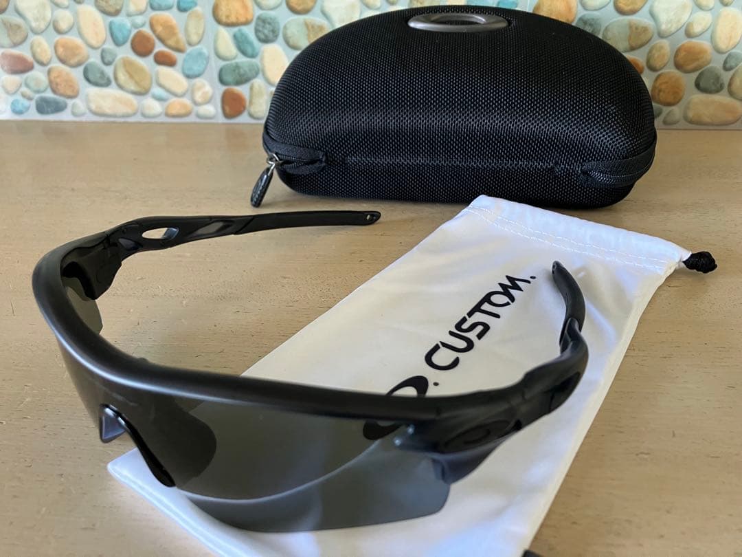 OAKLEYサングラス　＊高校野球対応カラー