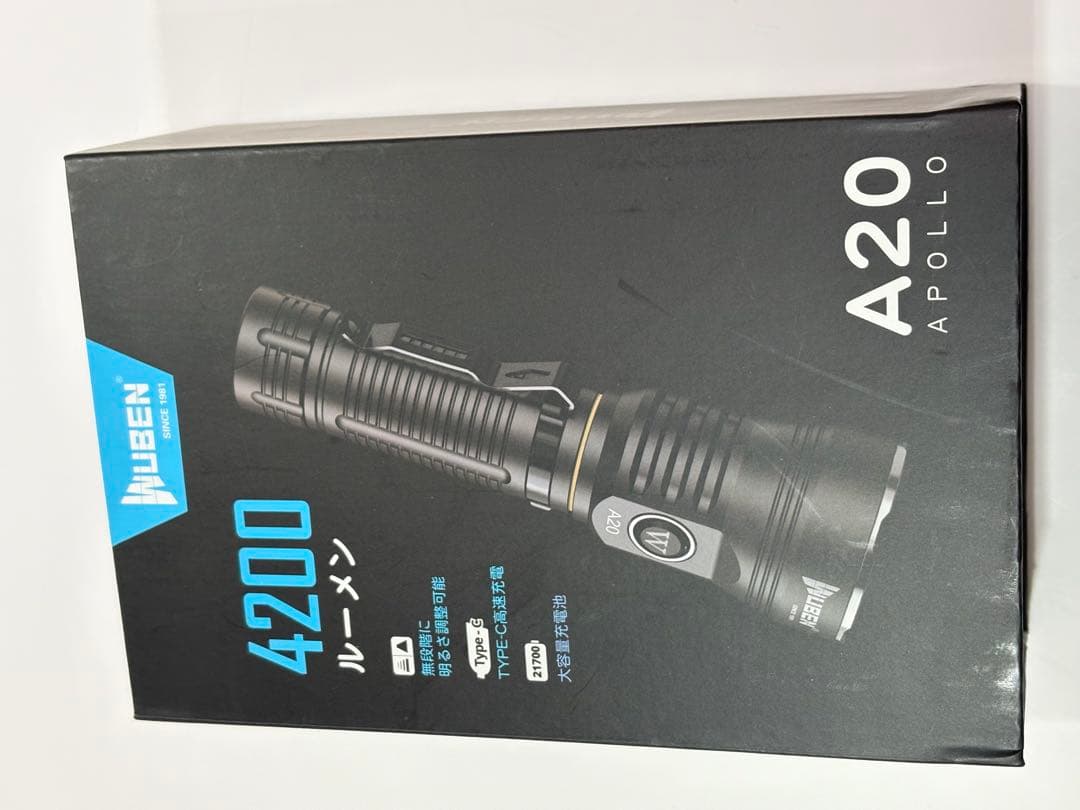 WUBEN A20 4200ルーメン 懐中電灯