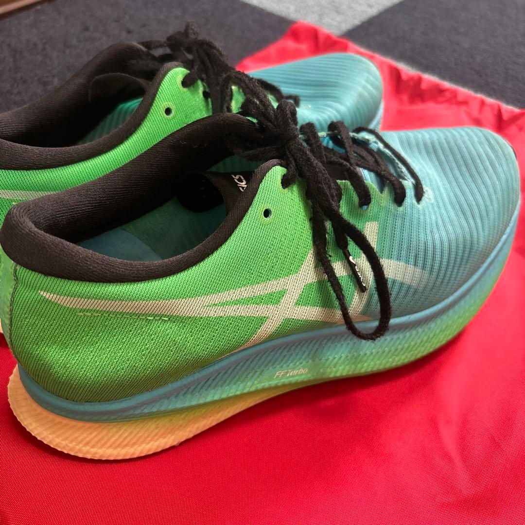 ASICS 初代メタスピードスカイ　25.5cm