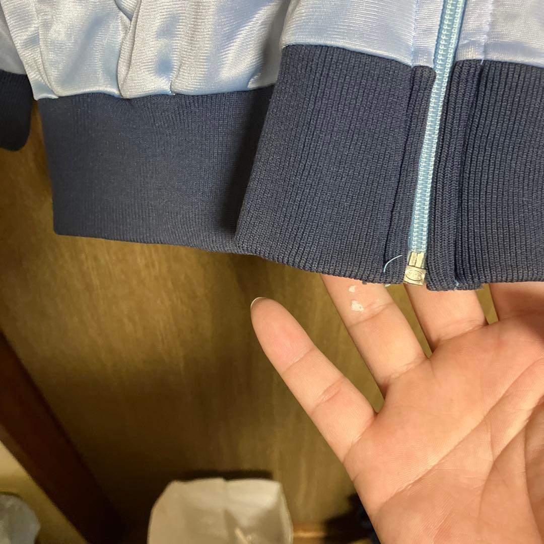1点もの オールドaddidas ジャージ Mサイズ