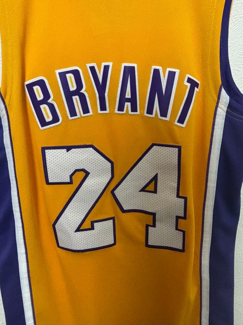 Kobe Bryant LAKERS ジャージ 24