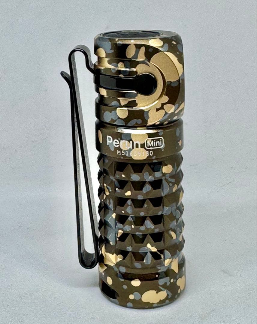 超希少品！オーライトOlight Perun Mini KIT カモフラージュ
